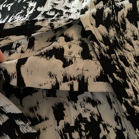 BCBGMAXAZRIA Maxi Skirt - Picture 9 of 9